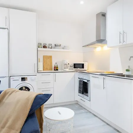 Profithome - Color Carine 2 דירה