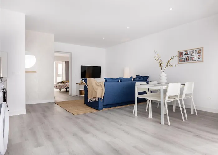 Profithome - Color Carine 2 דירה *