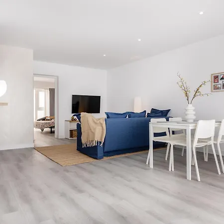 Profithome - Color Carine 2 Apartman *