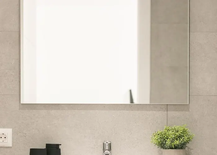 Profithome - Color Carine 2 アパート